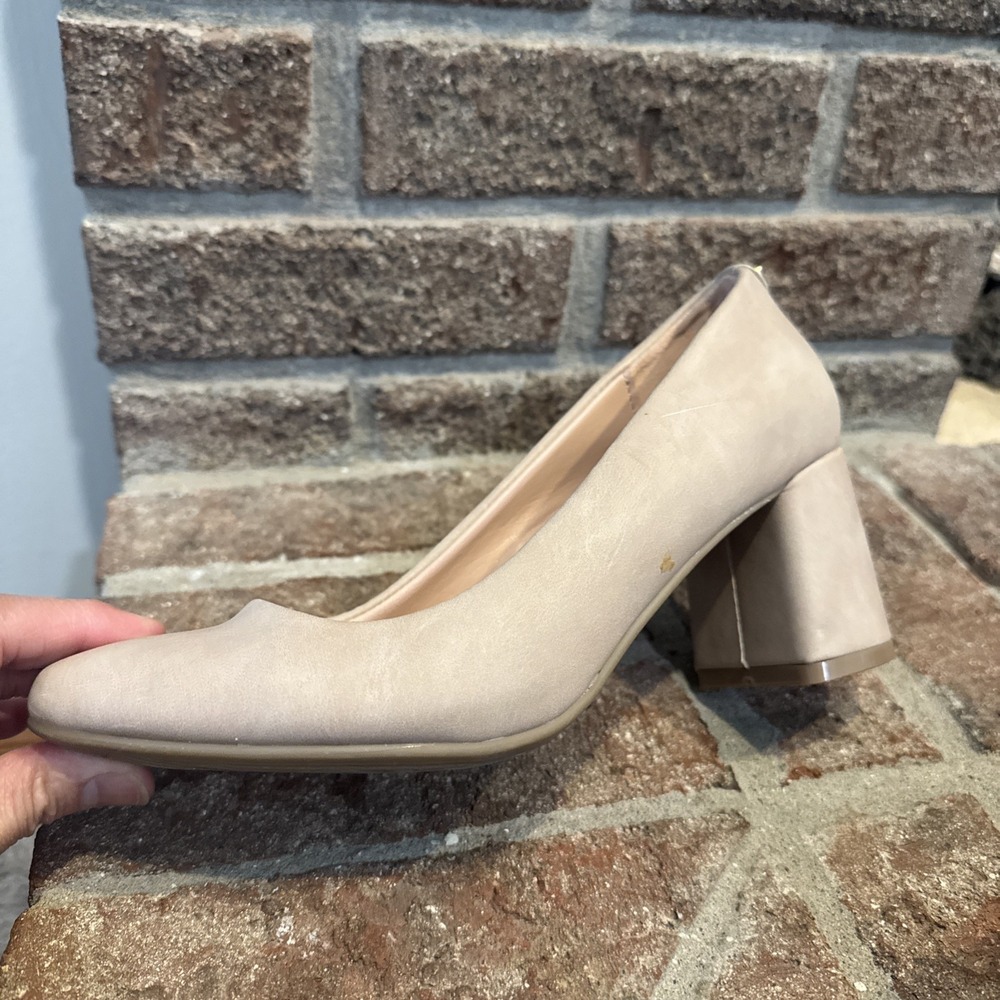 Taryn Rose Maine Pumps Womens 8.5 Beige Nude Block Heel Size 8.5 #223 - Picture 7 of 16